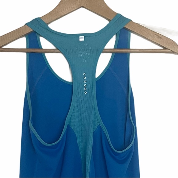 NIKE DRI-FIT women’s blue workout tank, Medium - Picture 4 of 7